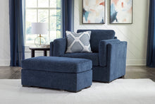 Load image into Gallery viewer, Evansley Ottoman