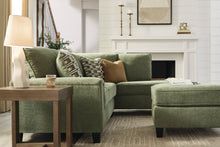 Load image into Gallery viewer, Leeshan 2-Piece Sectional with Chaise