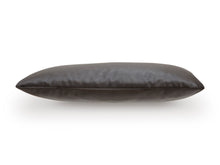 Load image into Gallery viewer, Danvale Pillow