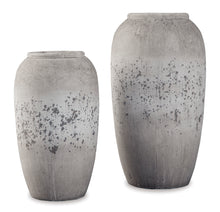 Load image into Gallery viewer, Dimitra Vase (Set of 2)