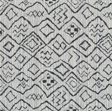 Load image into Gallery viewer, Hayesdale Accent Chair