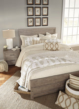 Load image into Gallery viewer, Culverbach King Panel Bed with 2 Nightstands