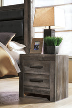 Load image into Gallery viewer, Wynnlow Queen Panel Bed with 2 Nightstands