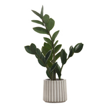 Load image into Gallery viewer, ARTIFICIAL PLANT - 20"H ZZ