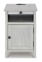 Load image into Gallery viewer, Treytown Chair Side End Table