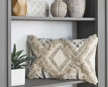 Load image into Gallery viewer, Liviah Accent Pillow