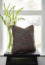 Load image into Gallery viewer, Melvyn Accent Pillow