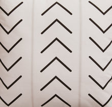 Load image into Gallery viewer, Kallan Accent Pillow