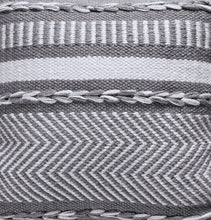 Load image into Gallery viewer, Yarnley Pillow