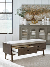 Load image into Gallery viewer, Chetfield Storage Bench