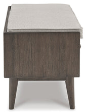 Load image into Gallery viewer, Chetfield Storage Bench
