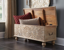 Load image into Gallery viewer, Fossil Ridge Storage Bench