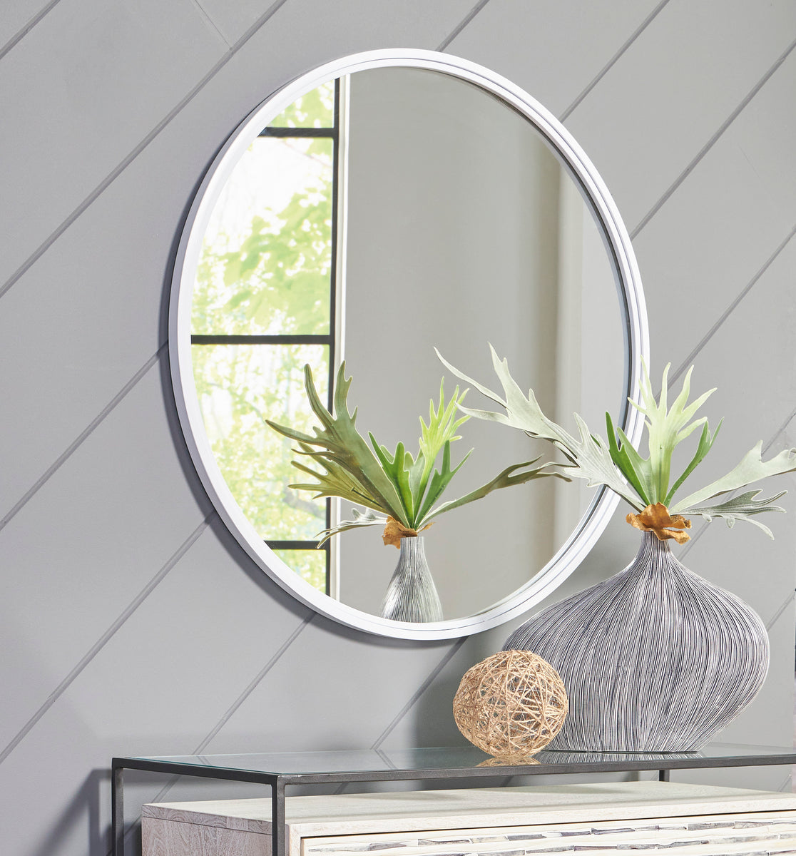 Brocky Accent Mirror – Ashley HomeStore
