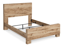 Load image into Gallery viewer, Hyanna Queen Panel Bed