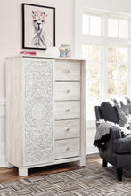 Load image into Gallery viewer, Paxberry Dressing Chest