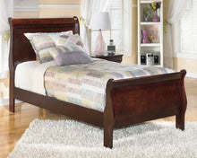Load image into Gallery viewer, Alisdair Twin Sleigh Bed