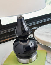 Load image into Gallery viewer, Makana Table Lamp