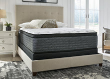 Load image into Gallery viewer, Ultra Luxury ET with Memory Foam Mattress