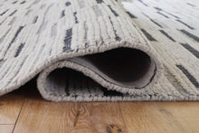 Load image into Gallery viewer, Pomfret Large Area Rug