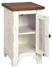 Load image into Gallery viewer, Wystfield Chair Side End Table