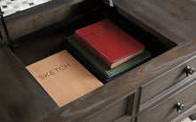 Load image into Gallery viewer, Wyndahl Coffee Table with Lift Top