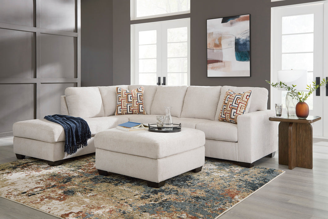 Aviemore 2-Piece Sectional with Chaise