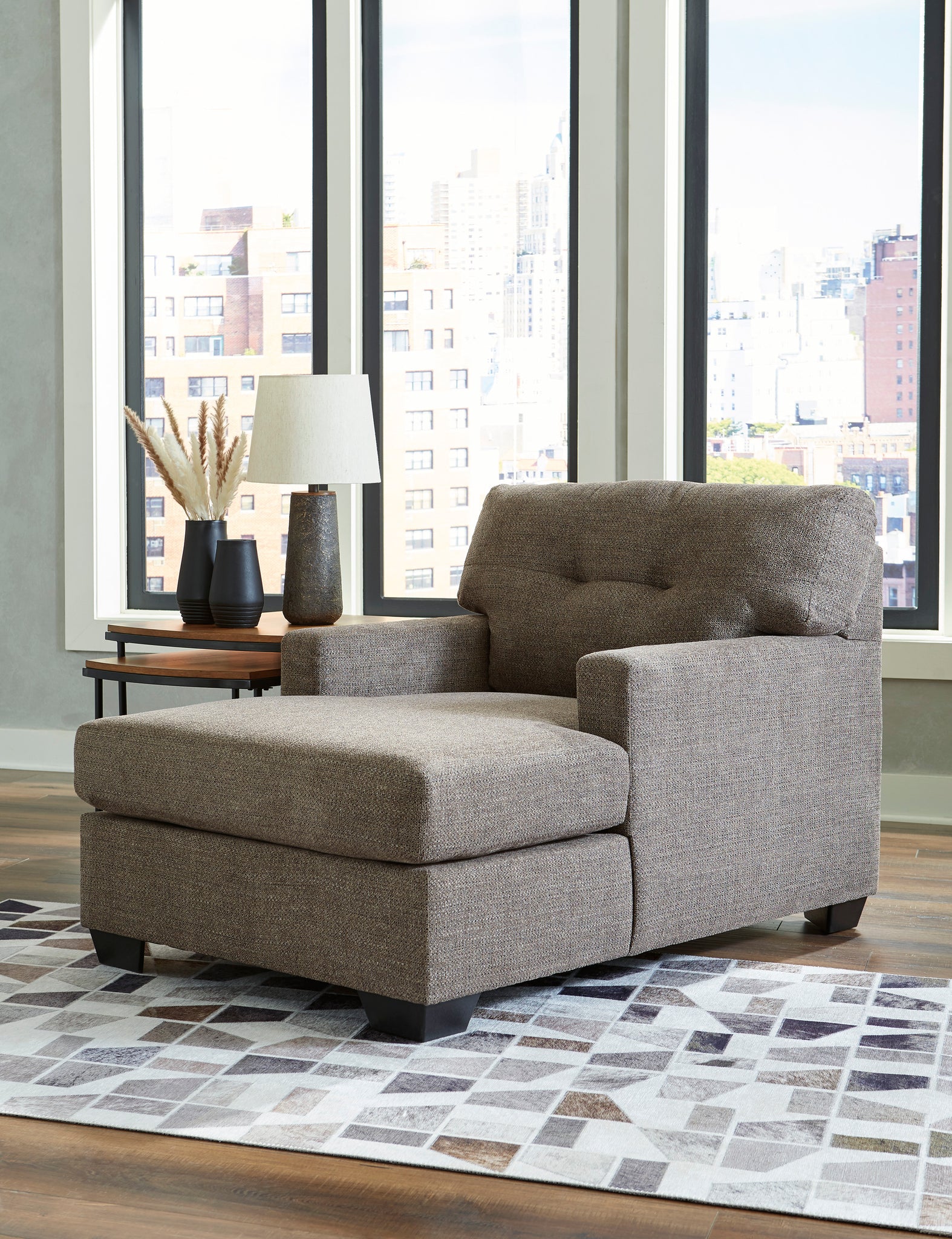 Mahoney Chaise Mahoney Chaise
