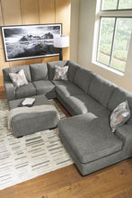Load image into Gallery viewer, Newellen 3-Piece Sectional with Chaise - TAX INCLUDED !
