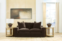 Load image into Gallery viewer, Maxton Heights Loveseat
