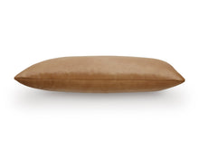 Load image into Gallery viewer, Danvale Pillow
