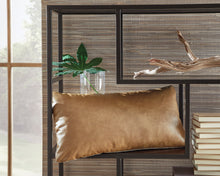 Load image into Gallery viewer, Danvale Pillow
