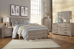 Culverbach Queen Panel Bed with 2 Nightstands