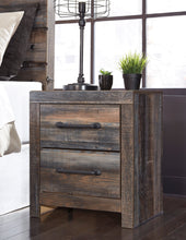 Load image into Gallery viewer, Drystan Full Panel Bed with 2 Nightstands
