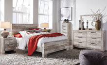 Load image into Gallery viewer, Effie Queen Panel Bed with 2 Nightstands
