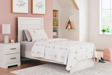 Load image into Gallery viewer, Stelsie Twin Panel Bed
