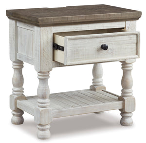 Havalance Nightstand