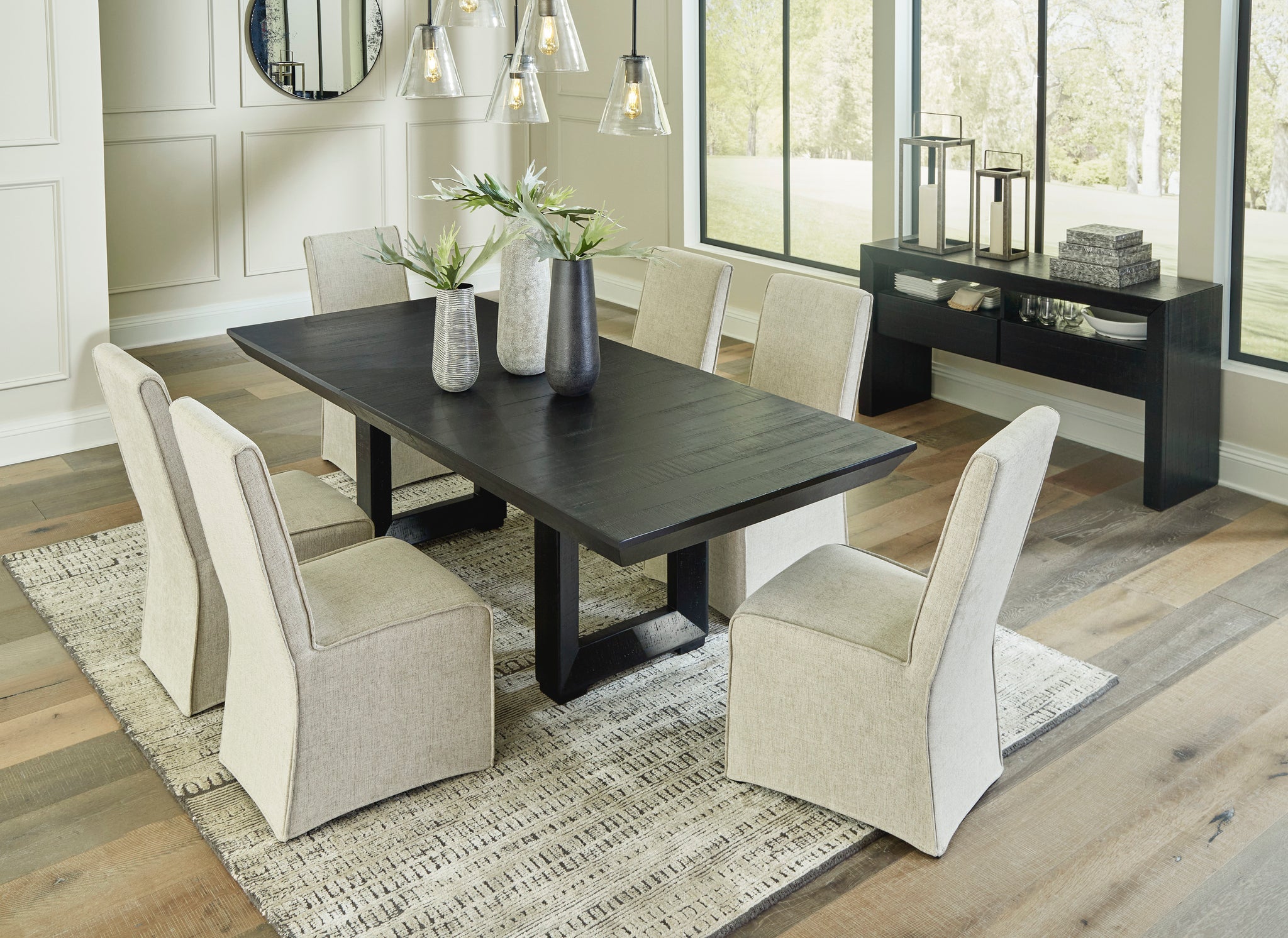 Dining Table Extendable Ashley: Perfect Space-Saving Dining Solution