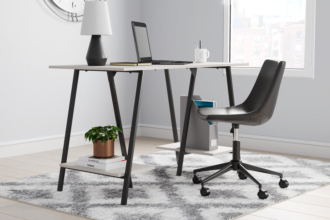 Bayflynn Home Office Desk