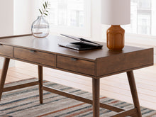 Load image into Gallery viewer, Lyncott 60&quot; Home Office Desk
