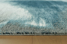 Load image into Gallery viewer, Brentward Large Rug
