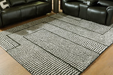 Load image into Gallery viewer, Kurtmen Rug
