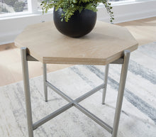 Load image into Gallery viewer, Varlowe Occasional Table Set (3)
