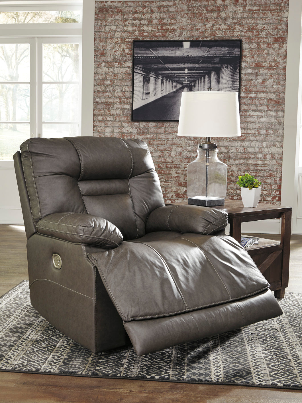 Wurstrow PWR Recliner/ADJ Headrest