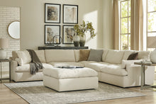 Load image into Gallery viewer, Tanavi 5 Piece Sectional
