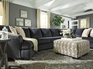 Eltmann 3 Piece Sectional W/ Cuddler