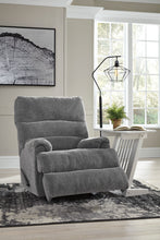 Load image into Gallery viewer, Man Fort Recliner
