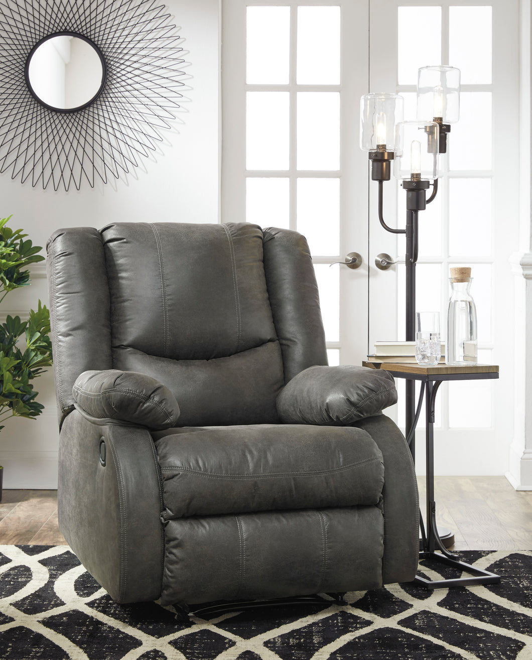 Bladewood Zero Wall Recliner