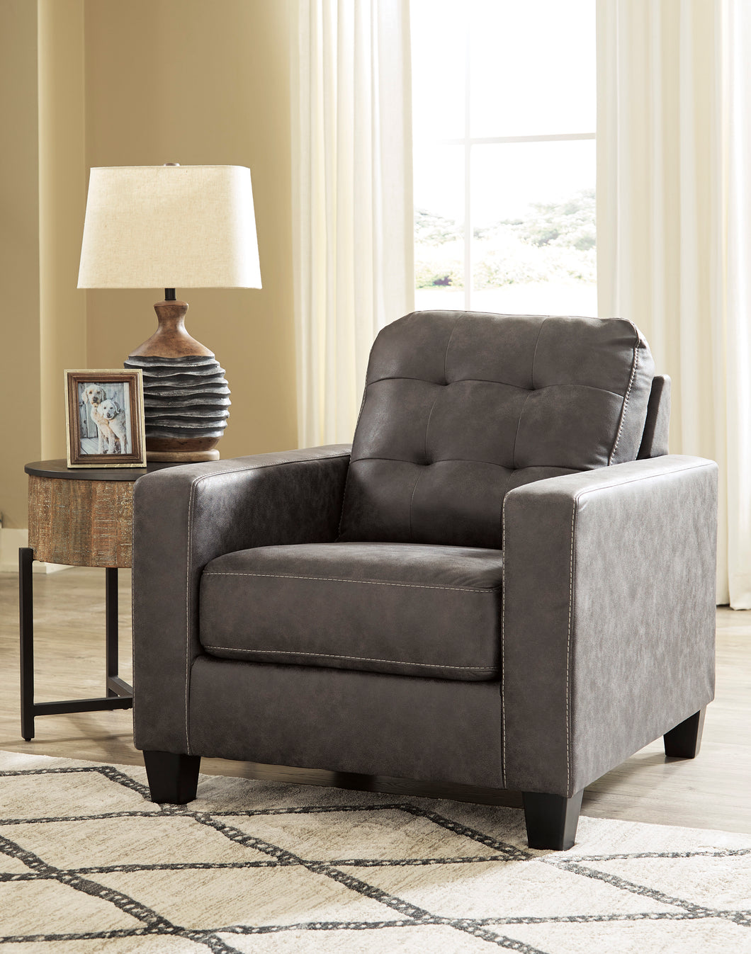 Venaldi Chair