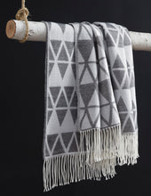 Load image into Gallery viewer, Noemi Throw Blanket
