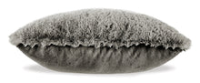 Load image into Gallery viewer, Gariland Pillow

